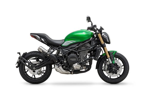 Benelli-752S-Verde-6.990-euro-03