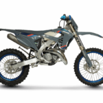 EN-125-MOTO-2T-FI-3-1200×800